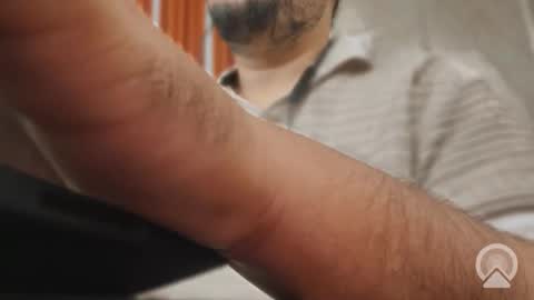 Sleepy owl online show from 10-15-25, 08:14