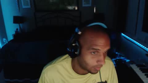 a4orce online show from 04-17-26, 01:19