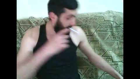 Snapshot of a969393 chatting on 04-12-26, 04:50 a969393 online show from 04-12-26, 04:50