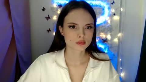 a_ariella_ online show from 09-27-25, 08:08