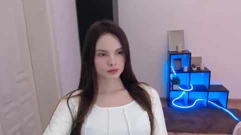 a_ariella_ online show from 12-05-25, 01:31