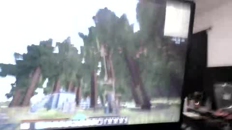 A Bored Dragon online show from 12-18-25, 06:52