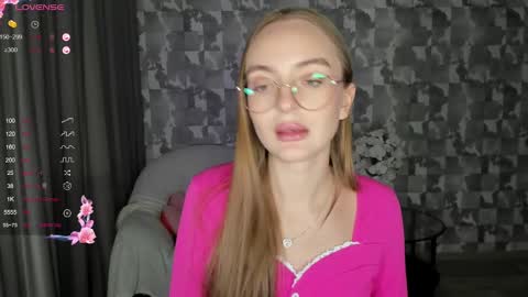 Snapshot of a_delina chatting on 01-17-25, 04:26 Adelina online show from 01-17-25, 04:26