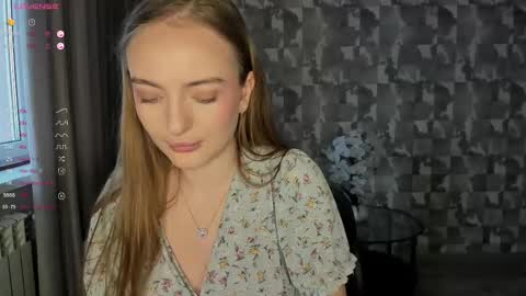 Snapshot of a_delina chatting on 03-01-25, 02:02 Adelina online show from 03-01-25, 02:02