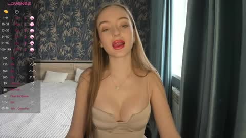 Snapshot of a_delina chatting on 03-02-25, 07:54 Adelina online show from 03-02-25, 07:54