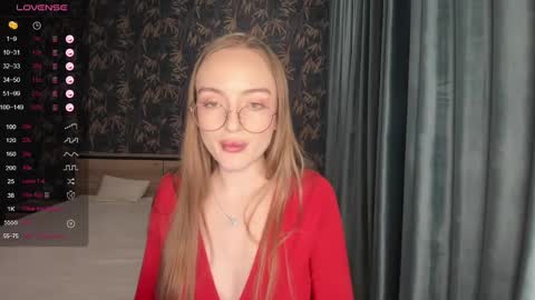 Snapshot of a_delina chatting on 03-09-25, 07:05 Adelina online show from 03-09-25, 07:05