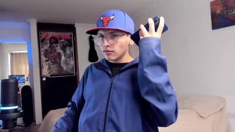 Snapshot of a_lejandro_08 chatting on 12-09-24, 07:50 alejo online show from 12-09-24, 07:50