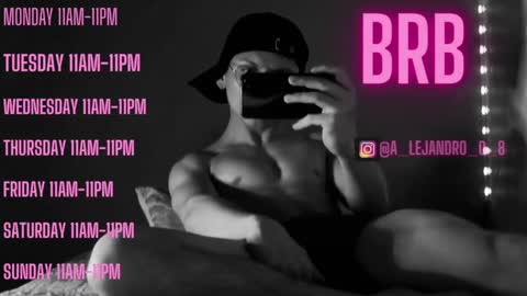 Snapshot of a_lejandro_08 chatting on 12-26-24, 11:21 alejo online show from 12-26-24, 11:21