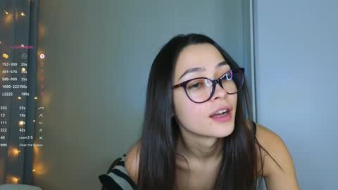 Mila and Jess online show from 01-06-25, 10:02