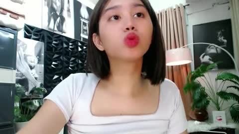 Lovely Yana  online show from 12-19-25, 08:54