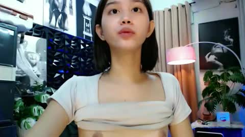 Lovely Yana  online show from 03-12-26, 11:16