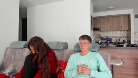 A Sexy Couple online show from 12-18-24, 07:08