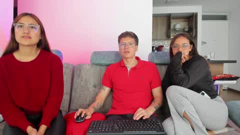 A Sexy Couple online show from 12-21-24, 03:42