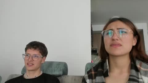 A Sexy Couple online show from 02-26-25, 08:33