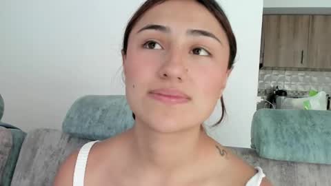 A Sexy Couple online show from 03-06-25, 06:37