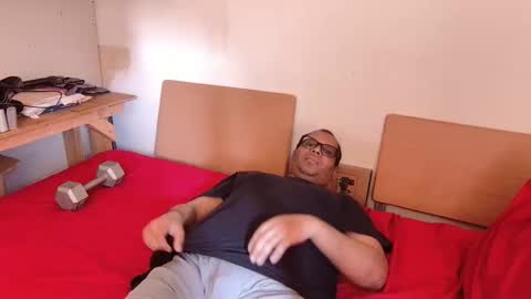 Snapshot of aaction123 chatting on 03-09-26, 08:24 aaction123 online show from 03-09-26, 08:24