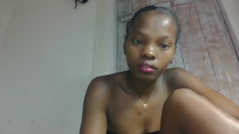 aadienne online show from 05-05-26, 08:44