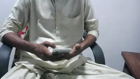 Snapshot of aakhan804 chatting on 05-21-26, 12:34 aakhan804 online show from 05-21-26, 12:34