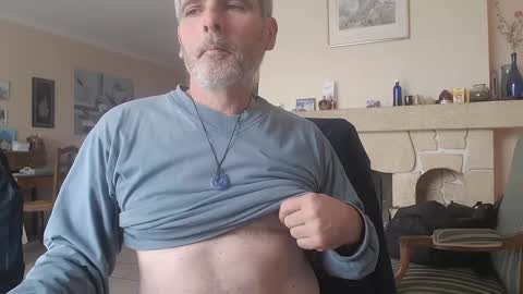 Aalex1717 online show from 12-29-24, 12:23