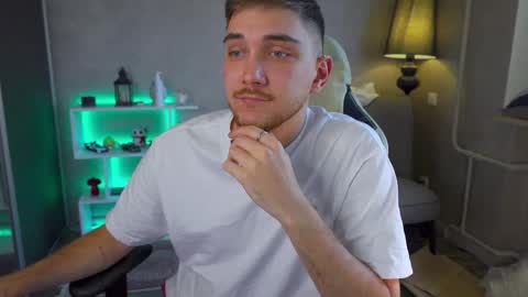 Alex online show from 02-17-25, 11:13