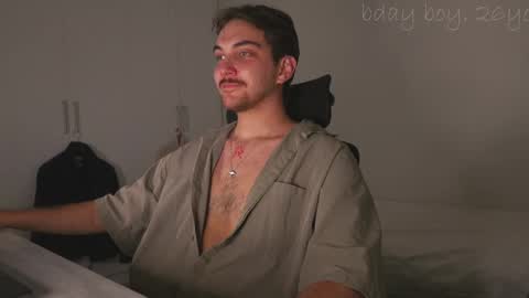 Alex online show from 04-24-26, 03:09