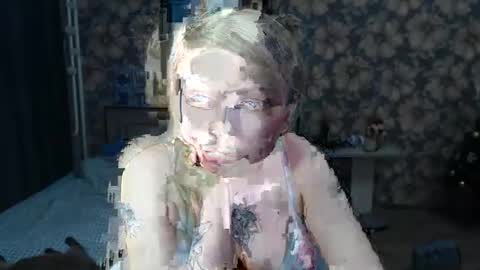 Snapshot of aalicebubble chatting on 01-15-25, 07:48 Alice online show from 01-15-25, 07:48