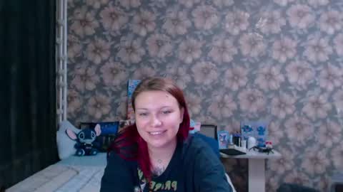Snapshot of aalicebubble chatting on 04-30-26, 08:57 Alice online show from 04-30-26, 08:57