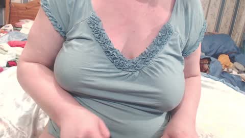 NINA online show from 12-22-24, 08:25