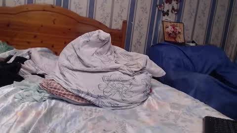 NINA online show from 11-25-25, 11:38