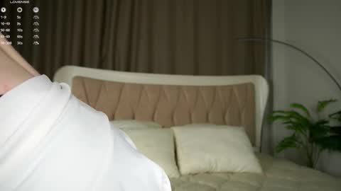 Snapshot of aameow chatting on 09-26-25, 03:05 Amy online show from 09-26-25, 03:05