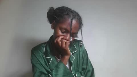 aangevelo online show from 11-12-25, 09:47