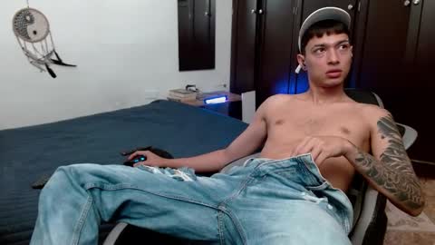 aarman online show from 12-22-25, 04:04