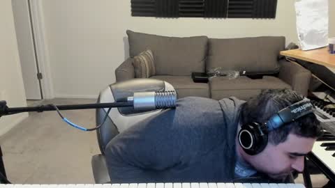 Snapshot of aaroleplayer chatting on 01-09-25, 12:25 Aaron online show from 01-09-25, 12:25