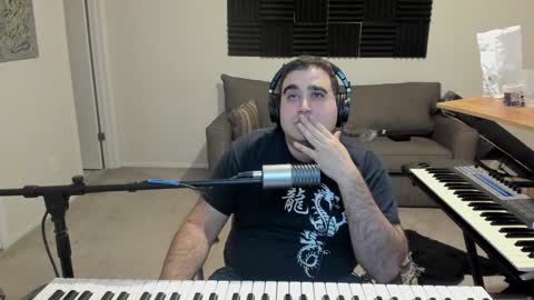 Snapshot of aaroleplayer chatting on 01-10-25, 02:35 Aaron online show from 01-10-25, 02:35