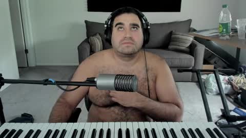 Snapshot of aaroleplayer chatting on 02-16-25, 07:05 Aaron online show from 02-16-25, 07:05