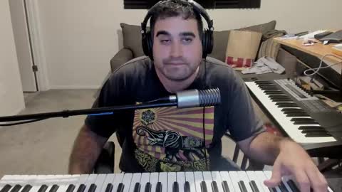 Snapshot of aaroleplayer chatting on 09-21-25, 03:19 Aaron online show from 09-21-25, 03:19