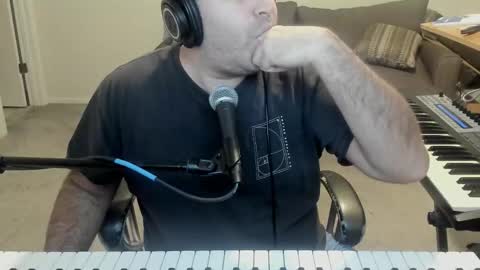 Snapshot of aaroleplayer chatting on 12-02-25, 02:39 Aaron online show from 12-02-25, 02:39