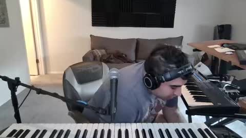 Aaron online show from 05-09-26, 12:32