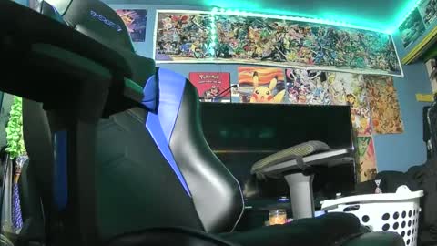 Snapshot of aaron111dub chatting on 02-03-25, 06:56 NorCalLongSlong online show from 02-03-25, 06:56