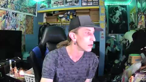 Snapshot of aaron111dub chatting on 02-09-26, 07:34 NorCalLongSlong online show from 02-09-26, 07:34