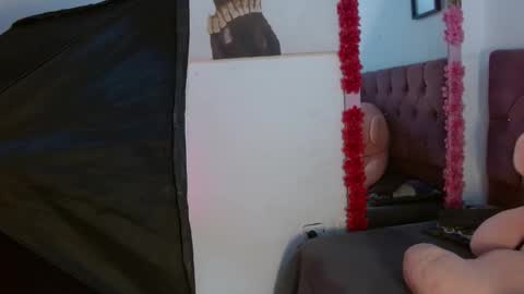 Aaron y Antonella online show from 01-06-26, 08:34