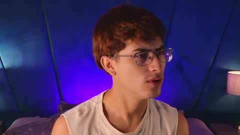 Aaron Ezequiel online show from 07-18-26, 12:09
