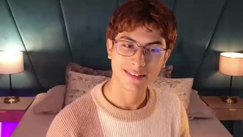 Aaron Ezequiel online show from 07-24-26, 12:25