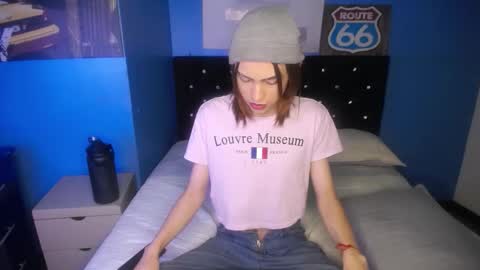 Snapshot of aaron_fordd chatting on 10-21-25, 06:41 Aaron fordd online show from 10-21-25, 06:41