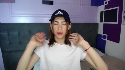 Snapshot of aaron_fordd chatting on 10-24-25, 06:37 Aaron fordd online show from 10-24-25, 06:37