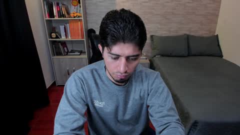 Aaron online show from 01-09-25, 11:24