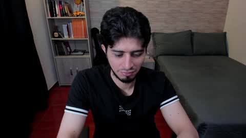 Aaron online show from 01-28-25, 06:39