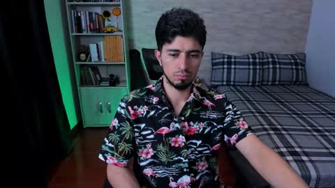 Aaron online show from 09-16-25, 07:04