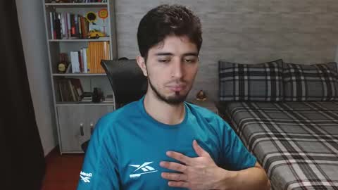 Aaron online show from 09-24-25, 06:11