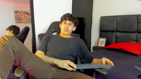 Aron online show from 09-11-25, 11:05